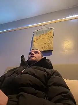 Snapshot of Z1uk chatting on 01.24.25 Z1uk online show from 01.24.25