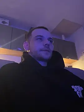 Snapshot of Z1uk chatting on 02.05.26 Z1uk online show from 02.05.26