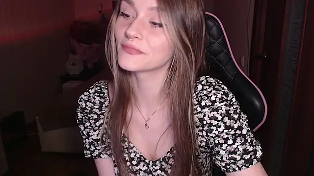 Snapshot of jeann_elsaa chatting on 09.18.25 jeann elsaa online show from 09.18.25