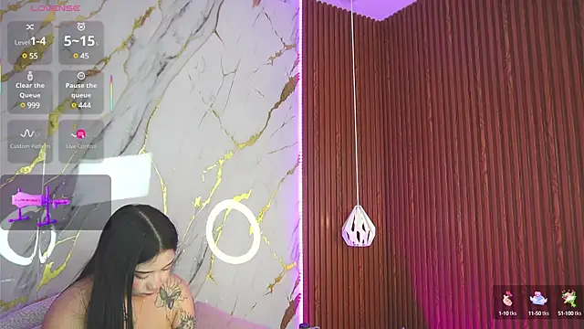 Snapshot of haylie_ chatting on 02.21.25 haylie online show from 02.21.25