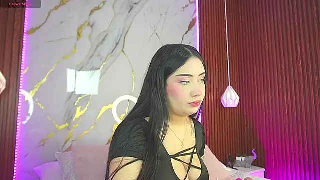 Snapshot of haylie_ chatting on 02.26.25 haylie online show from 02.26.25