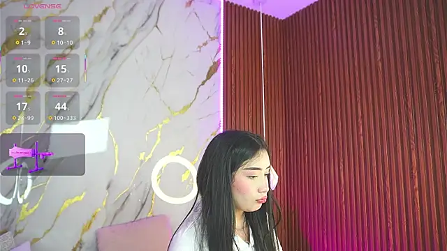 Snapshot of haylie_ chatting on 03.13.25 haylie online show from 03.13.25