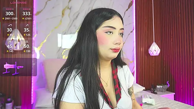 Snapshot of haylie_ chatting on 03.19.25 haylie online show from 03.19.25