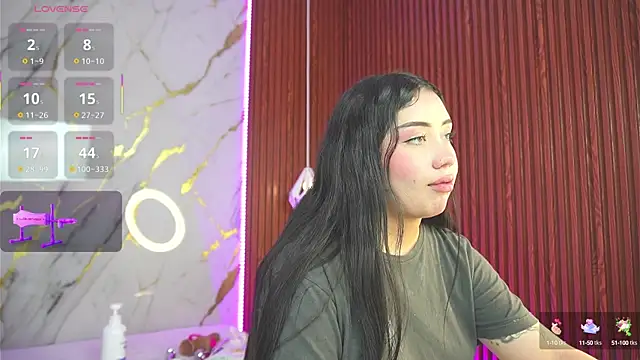 Snapshot of haylie_ chatting on 03.21.25 haylie online show from 03.21.25