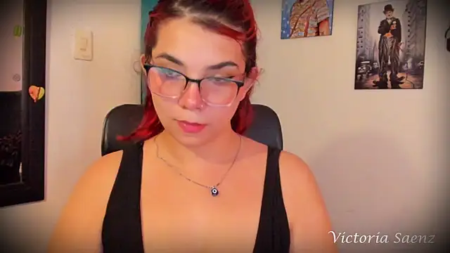 Snapshot of victoriaasaenz_ chatting on 02.19.25 victoriaasaenz online show from 02.19.25