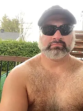 Snapshot of fat_cock_4_you chatting on 09.17.25 fat cock 4 you online show from 09.17.25