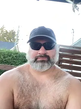 Snapshot of fat_cock_4_you chatting on 09.29.25 fat cock 4 you online show from 09.29.25