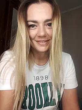 KrissSexi online show from 10.12.25