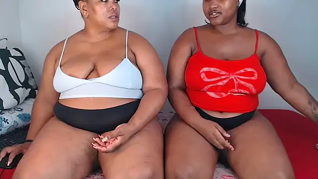 Snapshot of SexyAmeena2002 chatting on 02.27.26 SexyAmeena2002 online show from 02.27.26