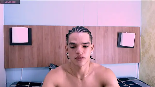 AlbertBernal69 online show from 01.30.25