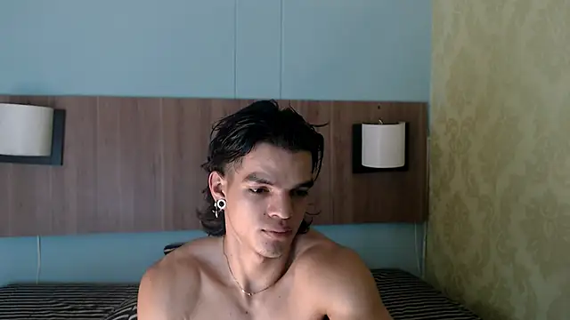 AlbertBernal69 online show from 02.20.25