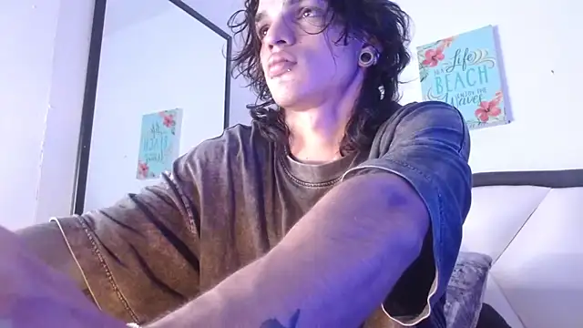 AlbertBernal69 online show from 10.15.25