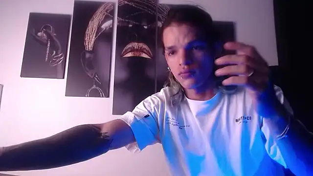 AlbertBernal69 online show from 11.05.25