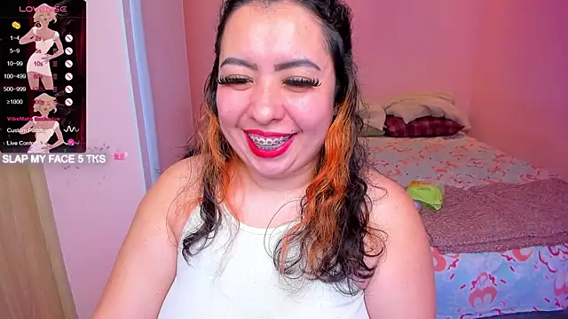 Snapshot of KimyTekashi_ chatting on 05.17.26 KimyTekashi online show from 05.17.26