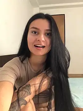 Snapshot of Lolitah__69 chatting on 12.28.24 Lolitah 69 online show from 12.28.24
