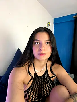 Snapshot of Lolitah__69 chatting on 09.19.25 Lolitah 69 online show from 09.19.25