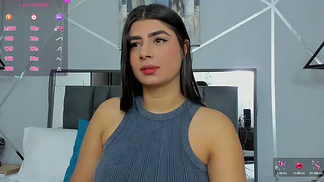 ZiaCalifa online show from 01.13.25