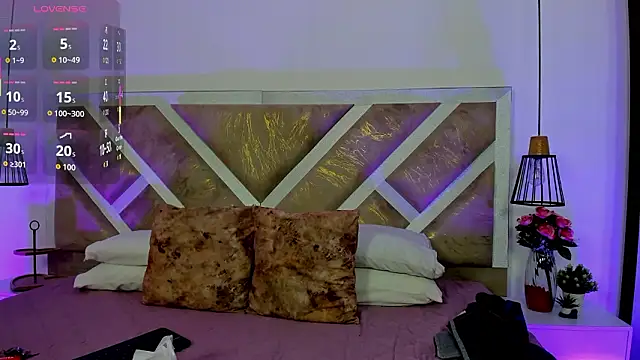 ZiaCalifa online show from 03.06.26