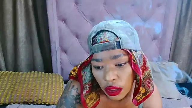Snapshot of AFRICANGODDESSXXX chatting on 06.26.26 AFRICANGODDESSXXX online show from 06.26.26