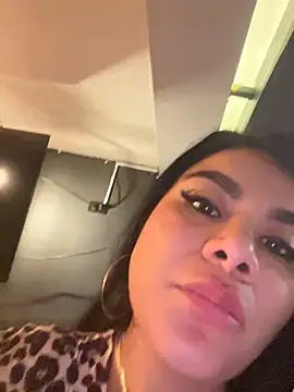 Insane Issa online show from 12.21.24