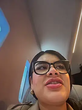 Insane Issa online show from 03.05.25