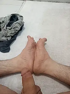 Hardapple01 online show from 03.15.25