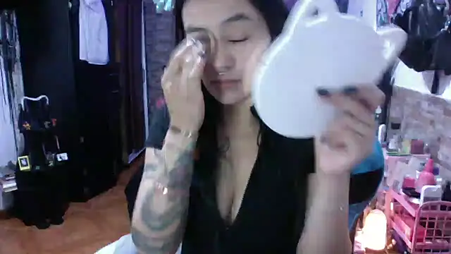 Snapshot of AngelaQueen_ chatting on 02.23.26 AngelaQueen online show from 02.23.26