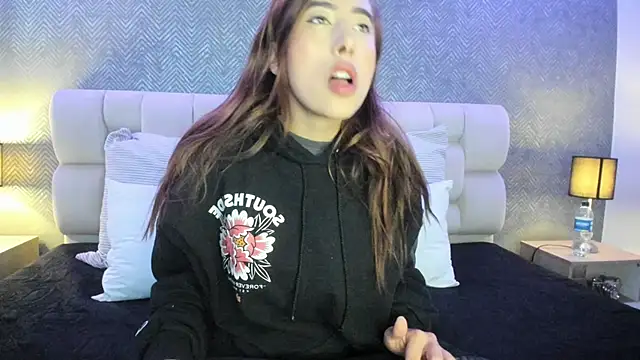 lena banks online show from 02.17.25