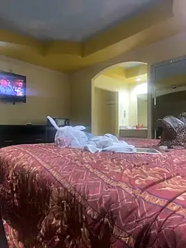 SlimBeenBadd1981 online show from 02.27.25