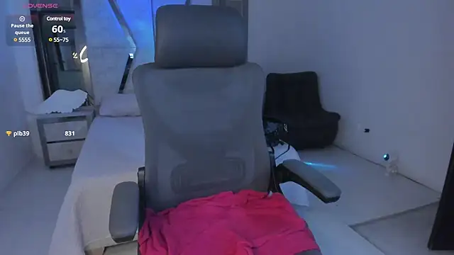 LunaBaker-1 online show from 03.22.25