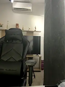 LunaBaker-1 online show from 10.01.25