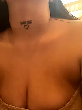 LunaBaker-1 online show from 10.03.25