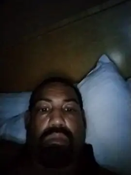 Snapshot of Dominoe39 chatting on 11.16.25 Dominoe39 online show from 11.16.25