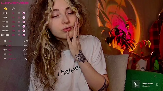 IttyKitty online show from 04.18.26