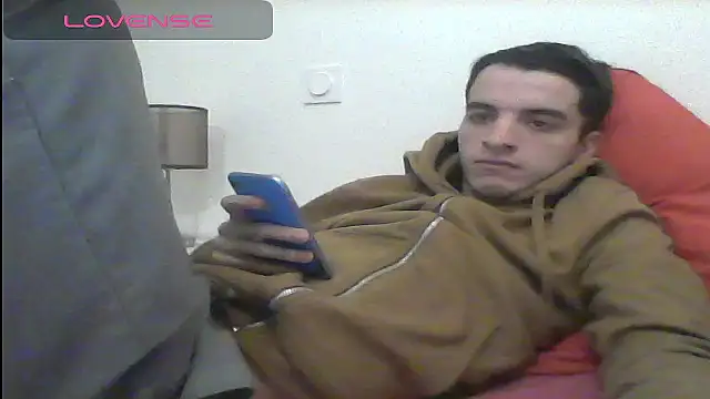 Tombgy07 online show from 02.22.25