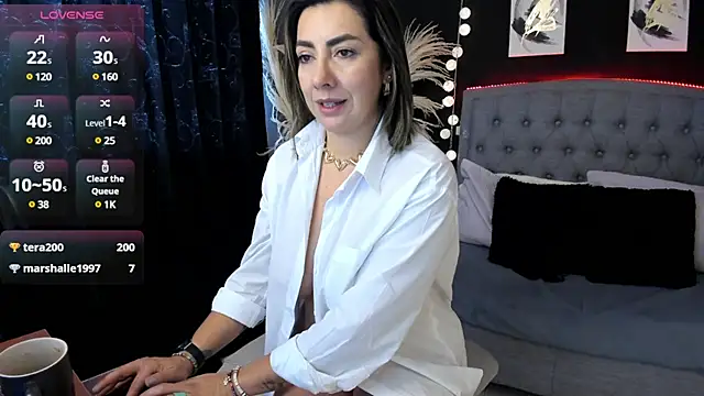 Isabella lt online show from 02.20.25
