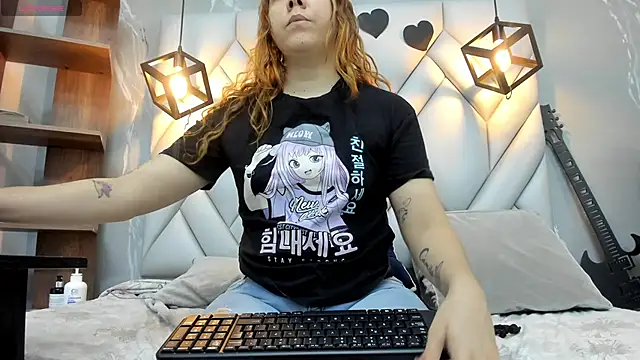 Snapshot of SakuraLee_ chatting on 02.15.25 SakuraLee online show from 02.15.25