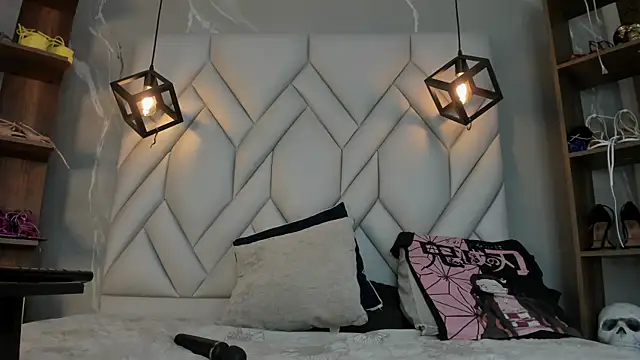 Snapshot of SakuraLee_ chatting on 03.10.25 SakuraLee online show from 03.10.25