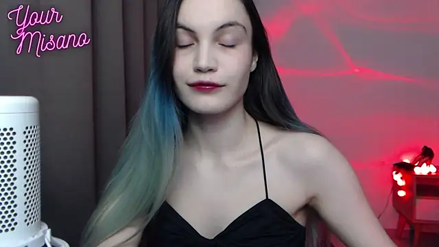 Snapshot of YourMisano chatting on 03.22.25 YourMisano online show from 03.22.25