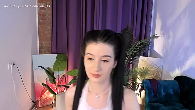 LauraCoy online show from 01.30.25