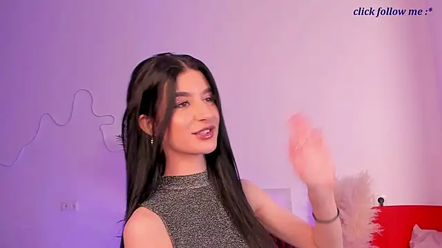LauraCoy online show from 07.28.26