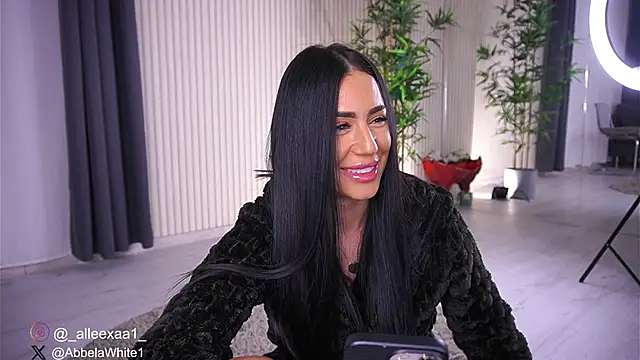 Abbela White online show from 01.18.25