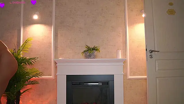 Abbela White online show from 12.02.25