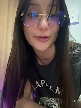 Megan lu2 online show from 02.21.25