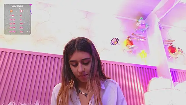 Emiily Scott1 online show from 12.19.24