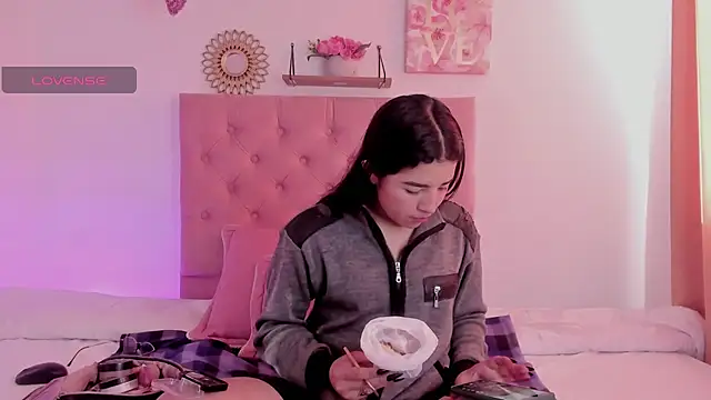 aliice walker  online show from 12.05.24