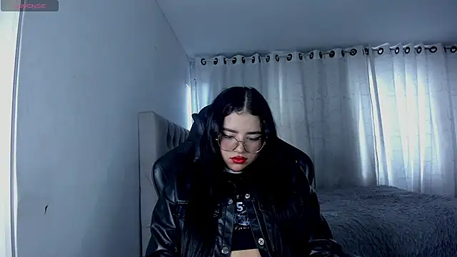 aliice walker  online show from 06.18.26