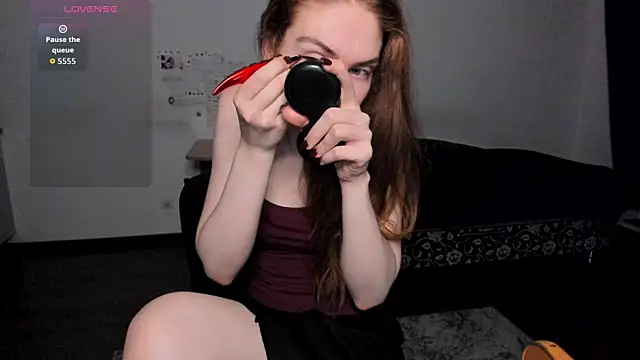 KitsuneRem online show from 09.13.25