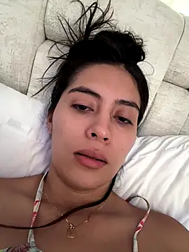 Sophie  Foxxx online show from 10.20.25