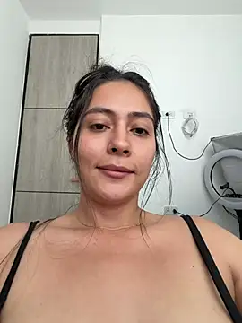 Sophie  Foxxx online show from 05.17.26